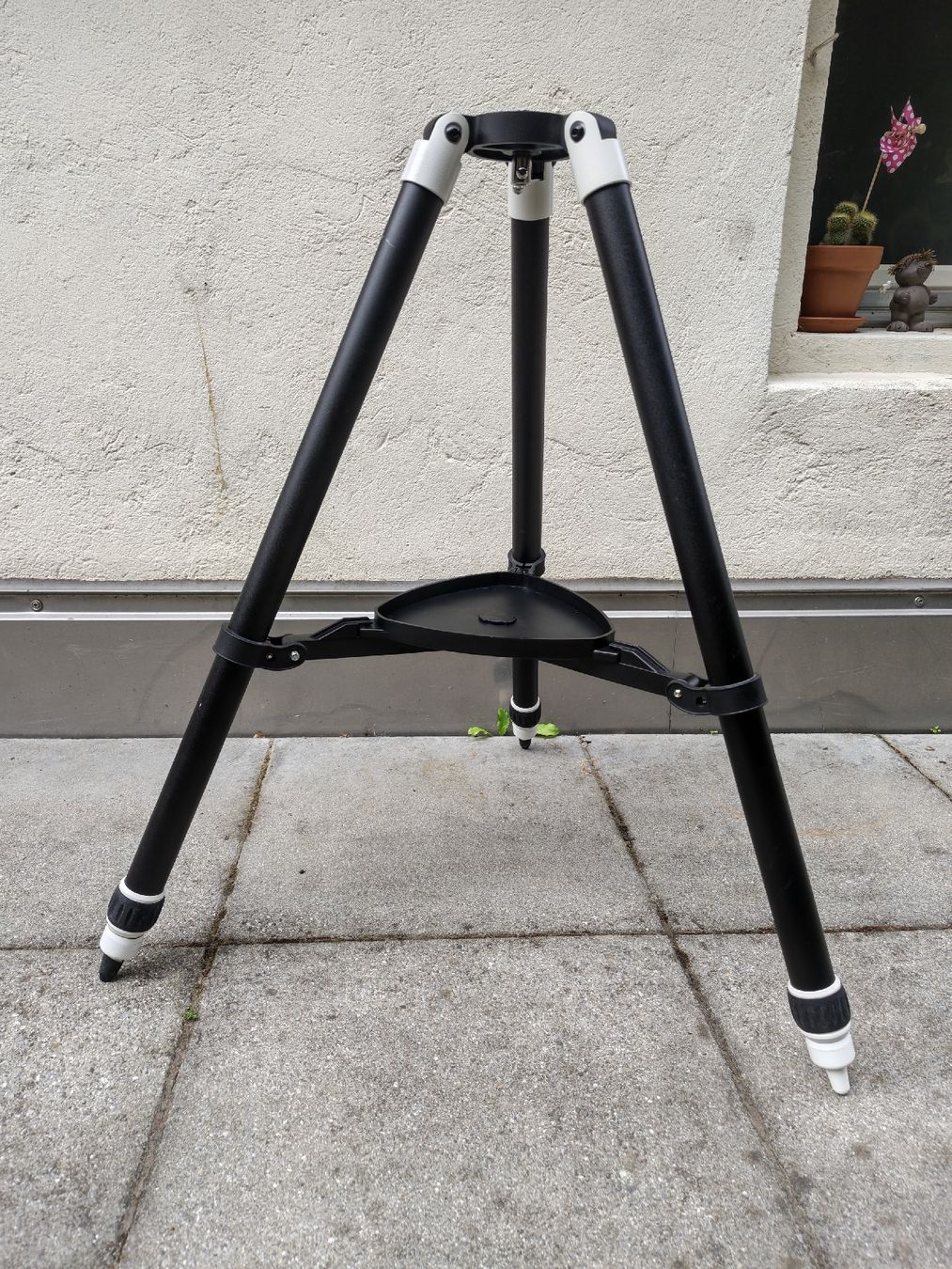 Telescopi: Skywatcher Dreibein Stativ – Usato da Menznau venduto da khold82 1