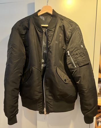Boy London Bomberjacke mit Adler. Grösse M