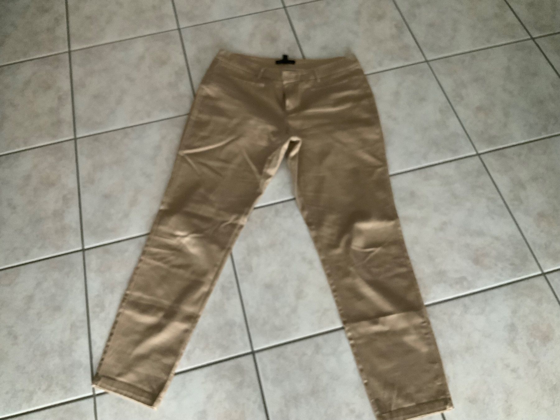 Mango Pantaloni: Leichte Damen Hose Mango 36/38 – Usato da Kappel venduto da Mya986 1