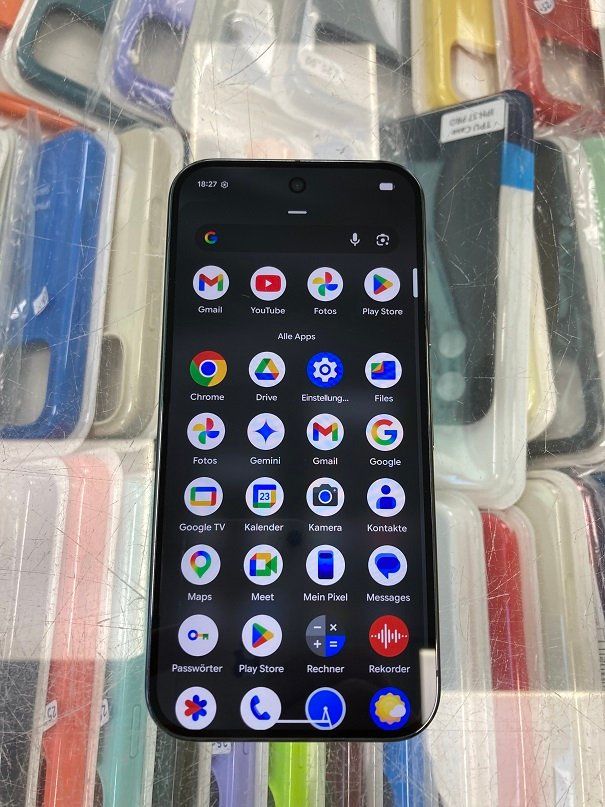 Google Handys / Smartphones: GOOGLE PIXEL 10 PRO 256GB OBSIDIAN – Gebraucht aus Zürich von Handymarkt 4