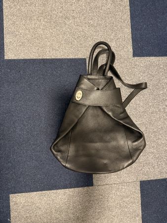 Black Leather Backpack - Stylish Everyday Bag - VGC!