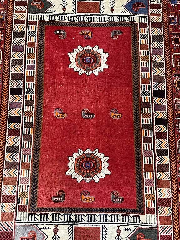 Tappeti: Vintage Orientteppich mit geometrischem Muster – Usato da Obernau venduto da Arche_Noah_Brocki 1