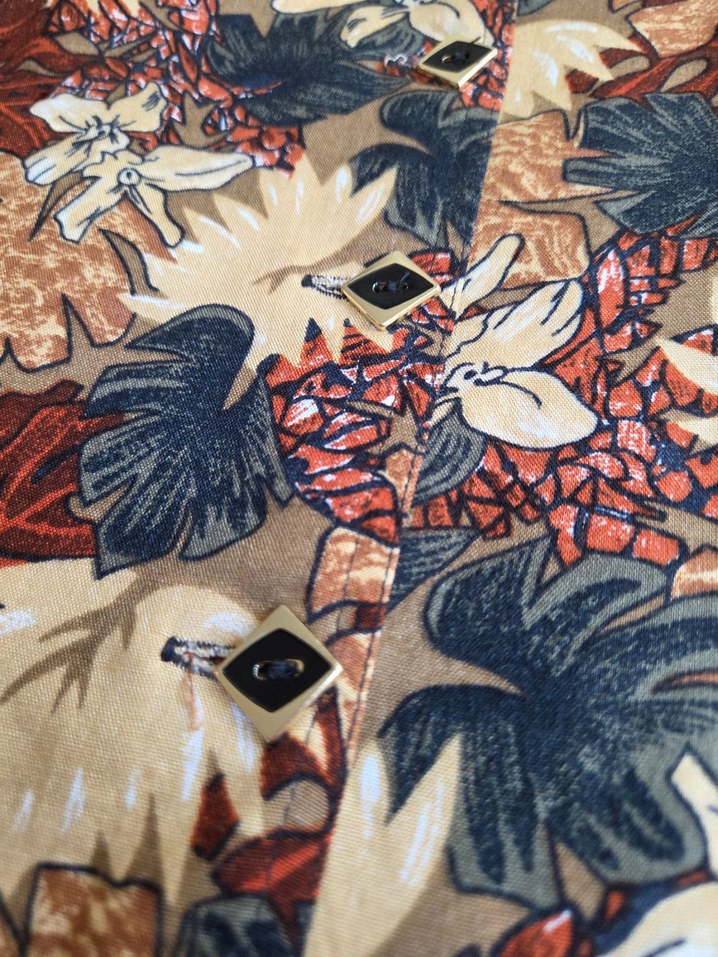 Camicette: Vintage Bluse mit Blumen-Blätter Print - M/L – Usato da Bern venduto da -Aniko- 3