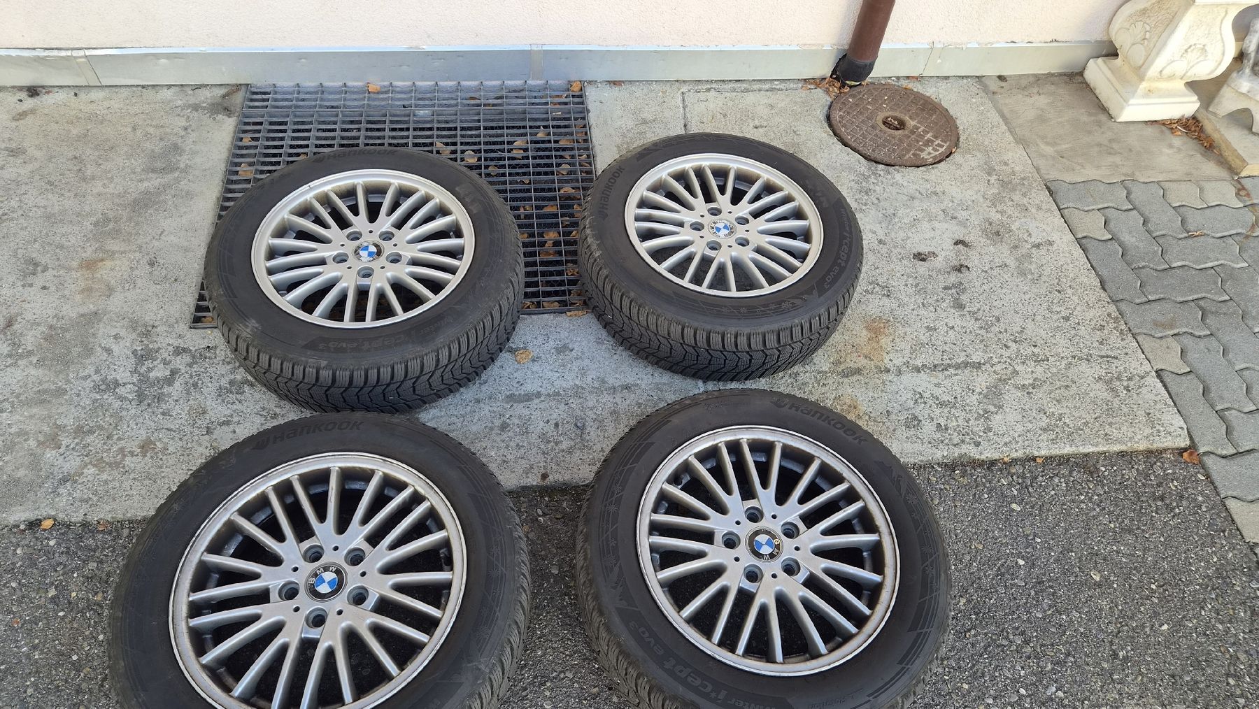 Pneumatici & Ruote complete: Winterkompletträder BMW X3 – Usato da Hittnau venduto da agu_5spy