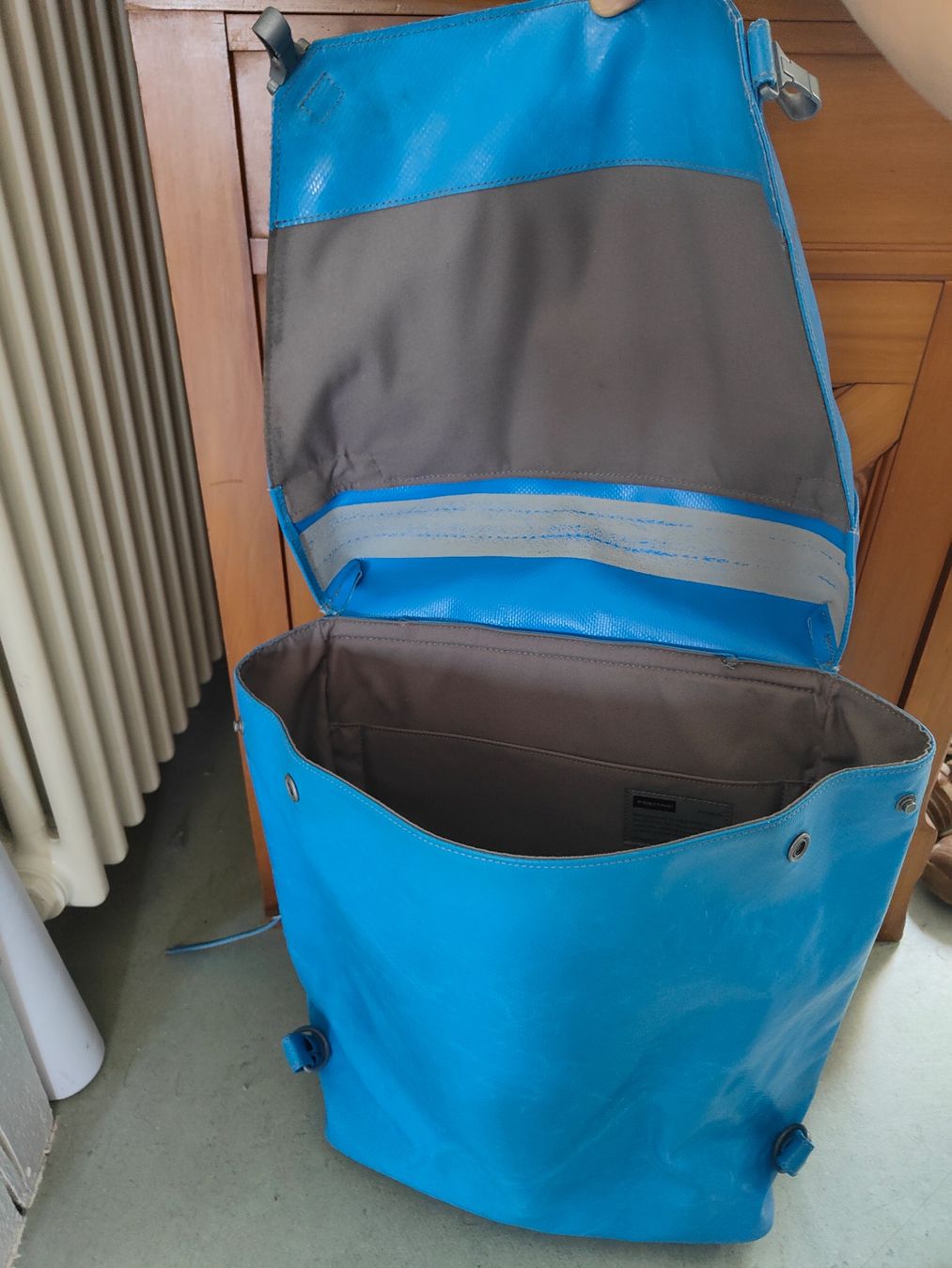 Freitag Zaini: Freitag-Rucksack Coolidge R521 – Usato da Winterthur venduto da 1rainbow54 4