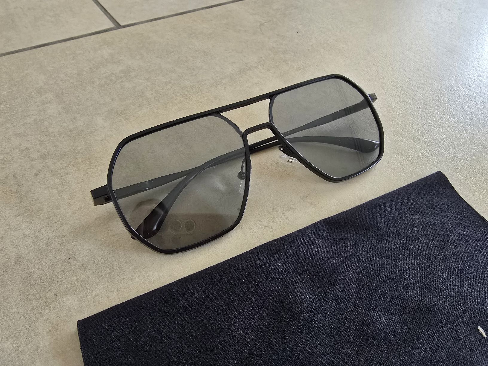 Occhiali & Lenti: Herren Sonnenbrille – Usato da Rickenbach b. Wil venduto da VeryLovelyThings 1