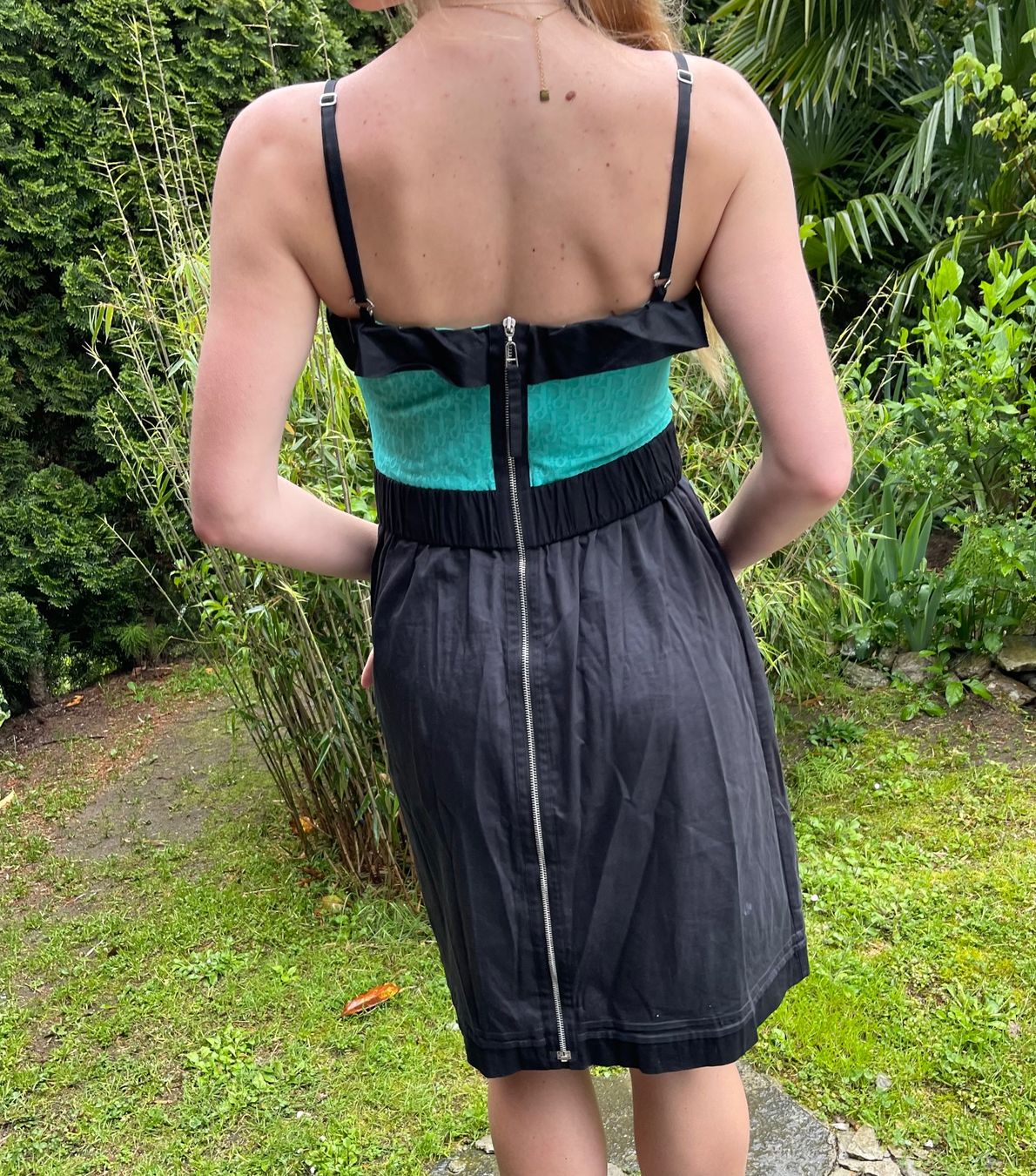 Kleider: Chic Vestito di cotone con corsetto verde-M/L – Gebraucht aus Gordevio von LanaZimm 3