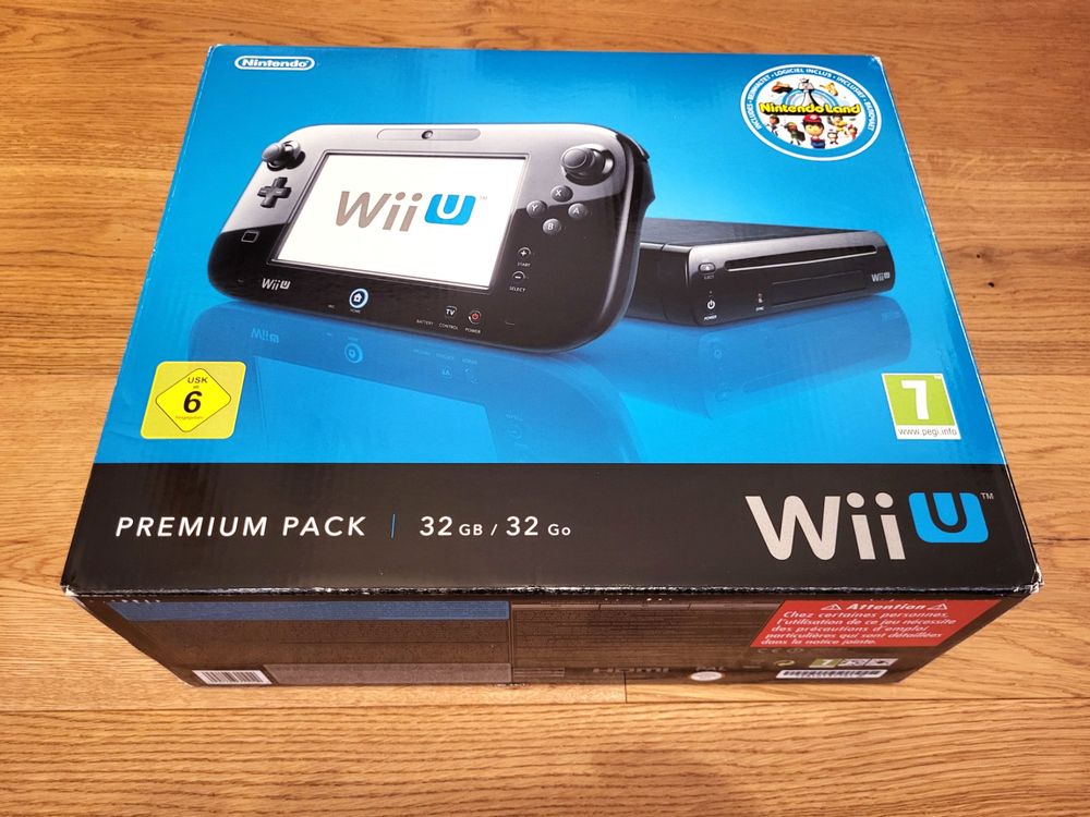 WiiU Konsole 32GB Premium Pack CIB wie Neu + Extra Akku