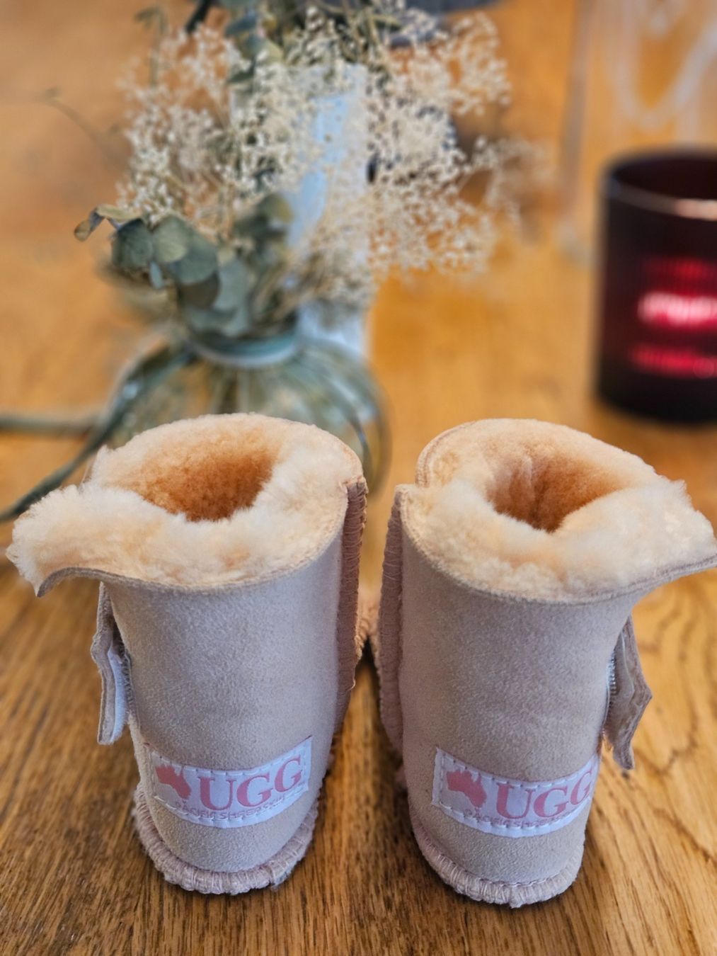 Ugg Scarpe per ragazzi: UGG Baby-Krabbelschuh pink - NEU – Nuovo (secondo la descrizione) da Niederbipp venduto da FeenWERK 3