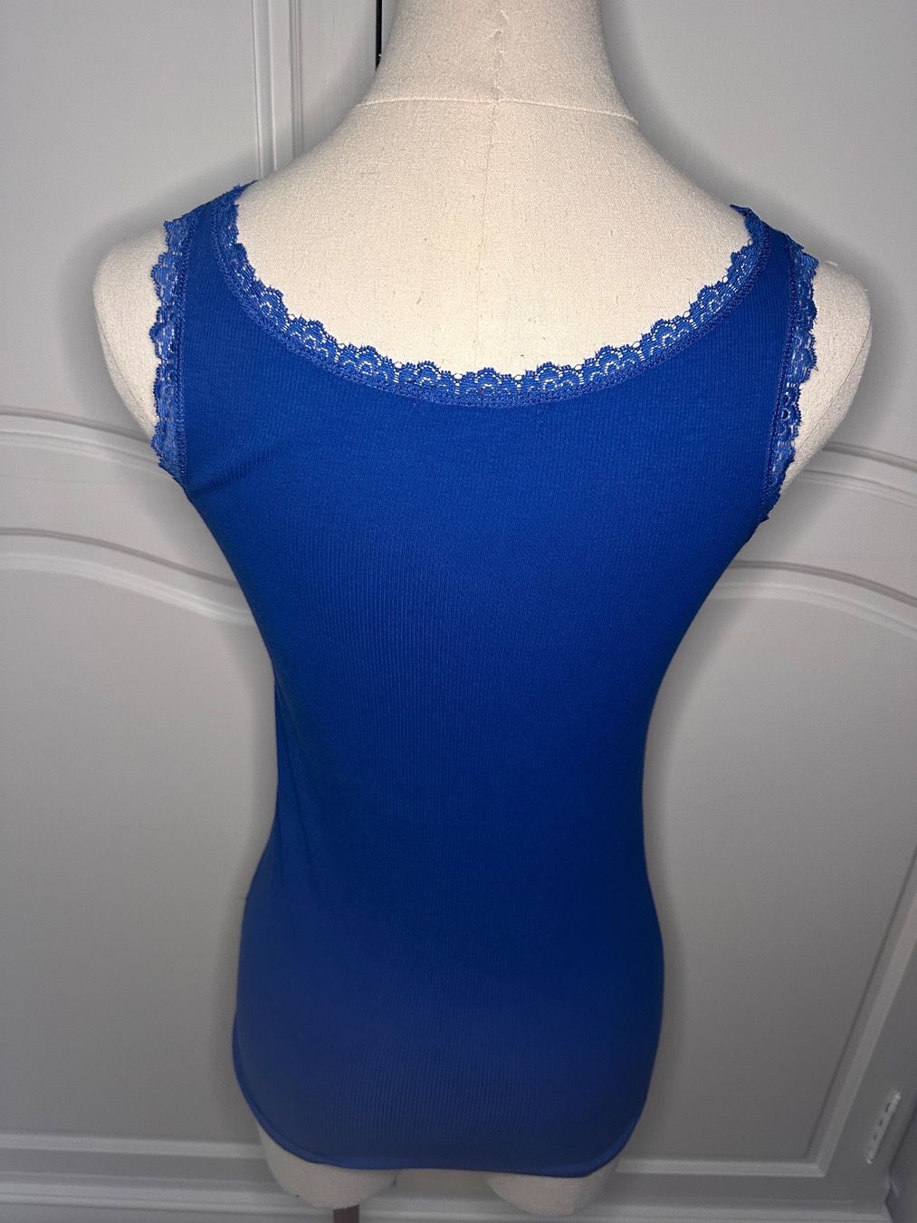 Tommy Hilfiger Tops: Hilfiger Spitze Shirt Oberteil s – Neuf (Voir description) à Pfaffhausen par Klaras_second_hand 1