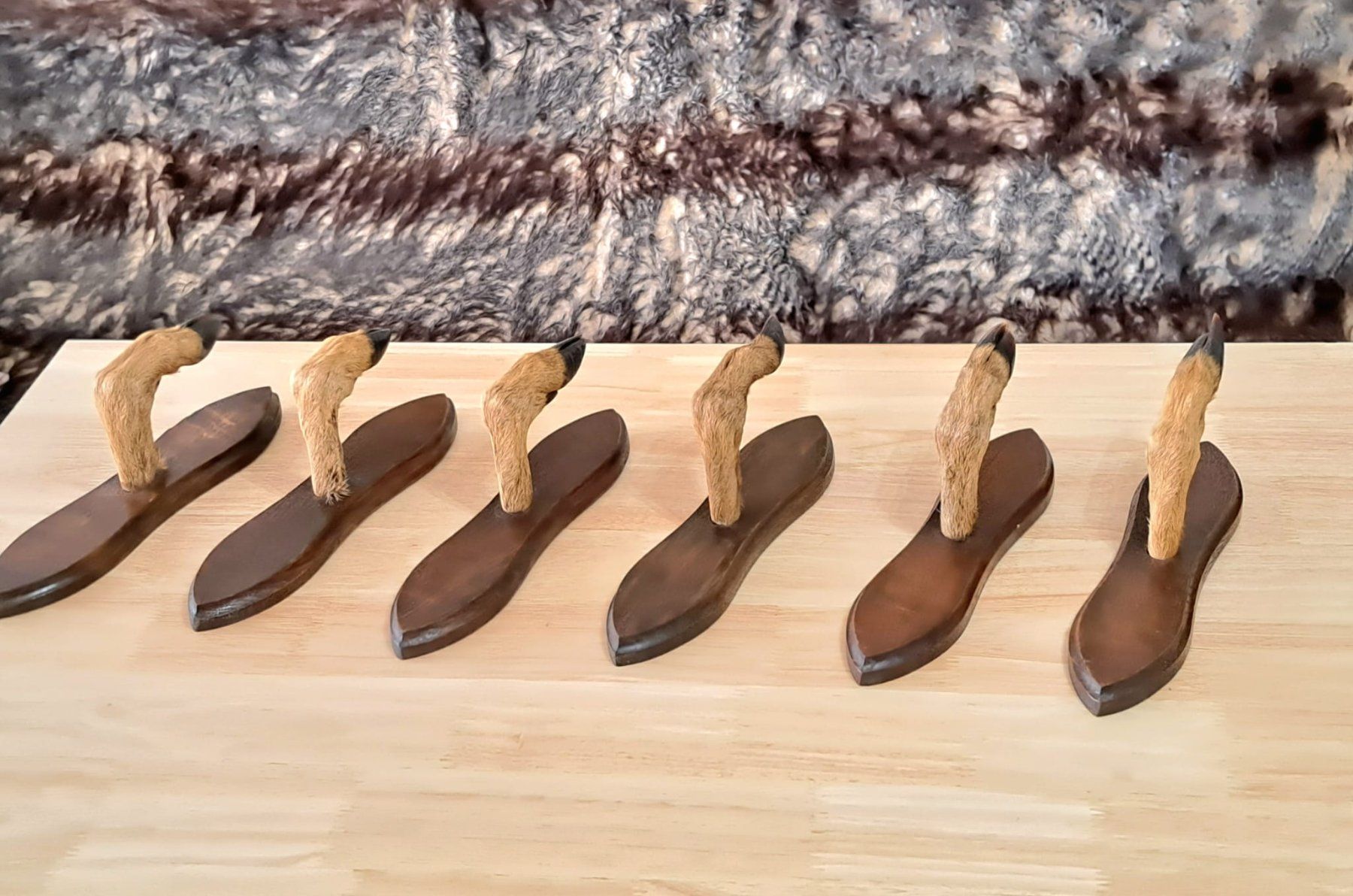 Guardaroba: Vintage Garderobe Reh Jagdtrophäe – Usato da Birsfelden venduto da oleros 3