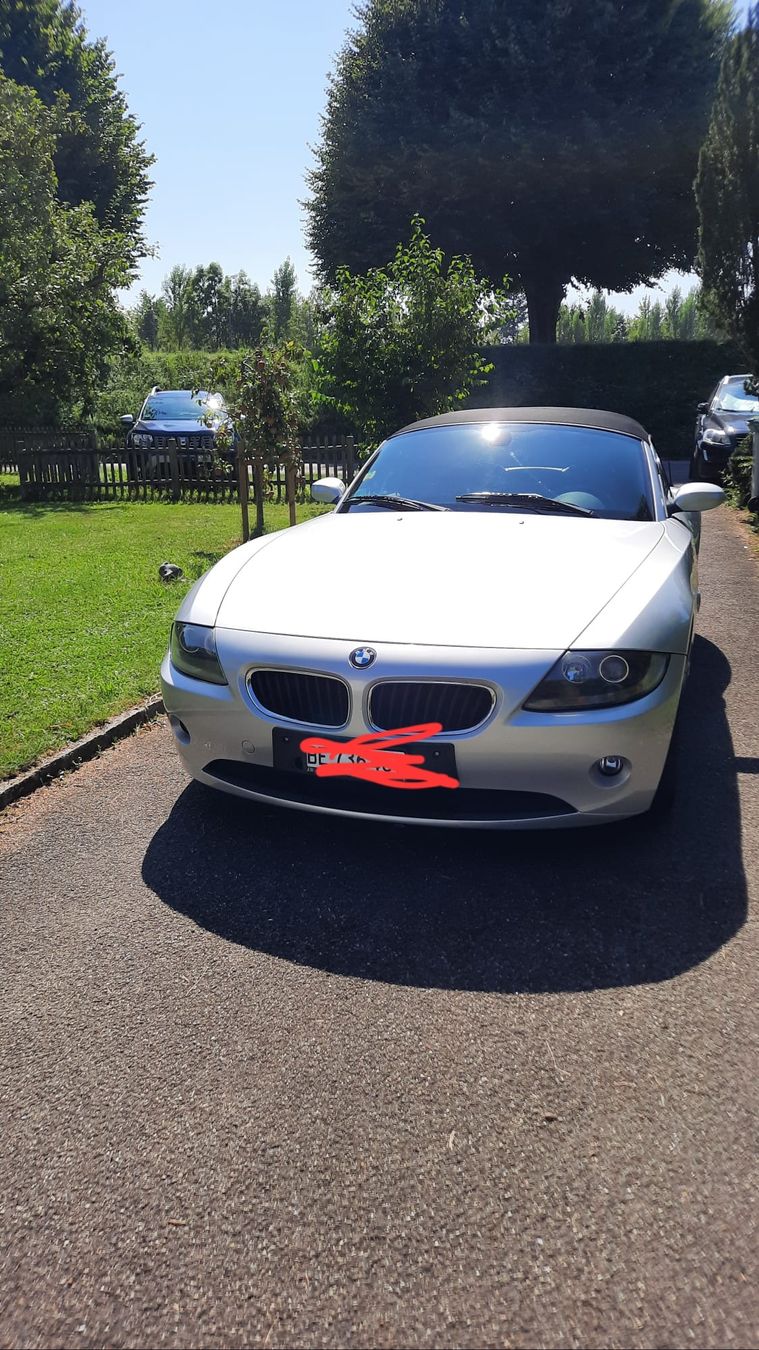 BMW Autos: BMW Z4 Roadster 2.5 – D'occasion à Sumiswald par bana81