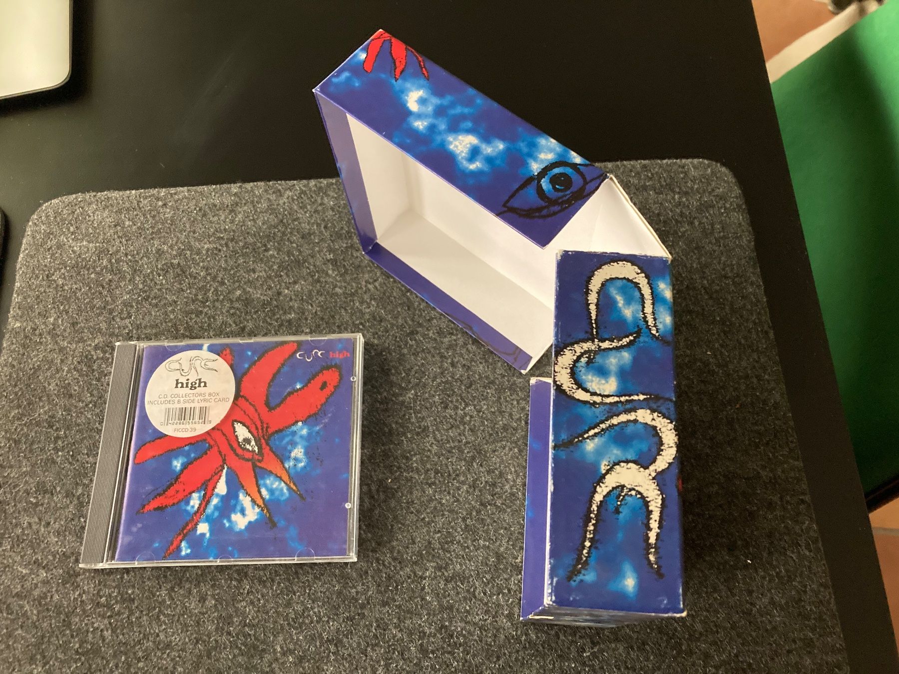 CD: The Cure - High (Box Set) – Usato da Fribourg venduto da Karushi 3