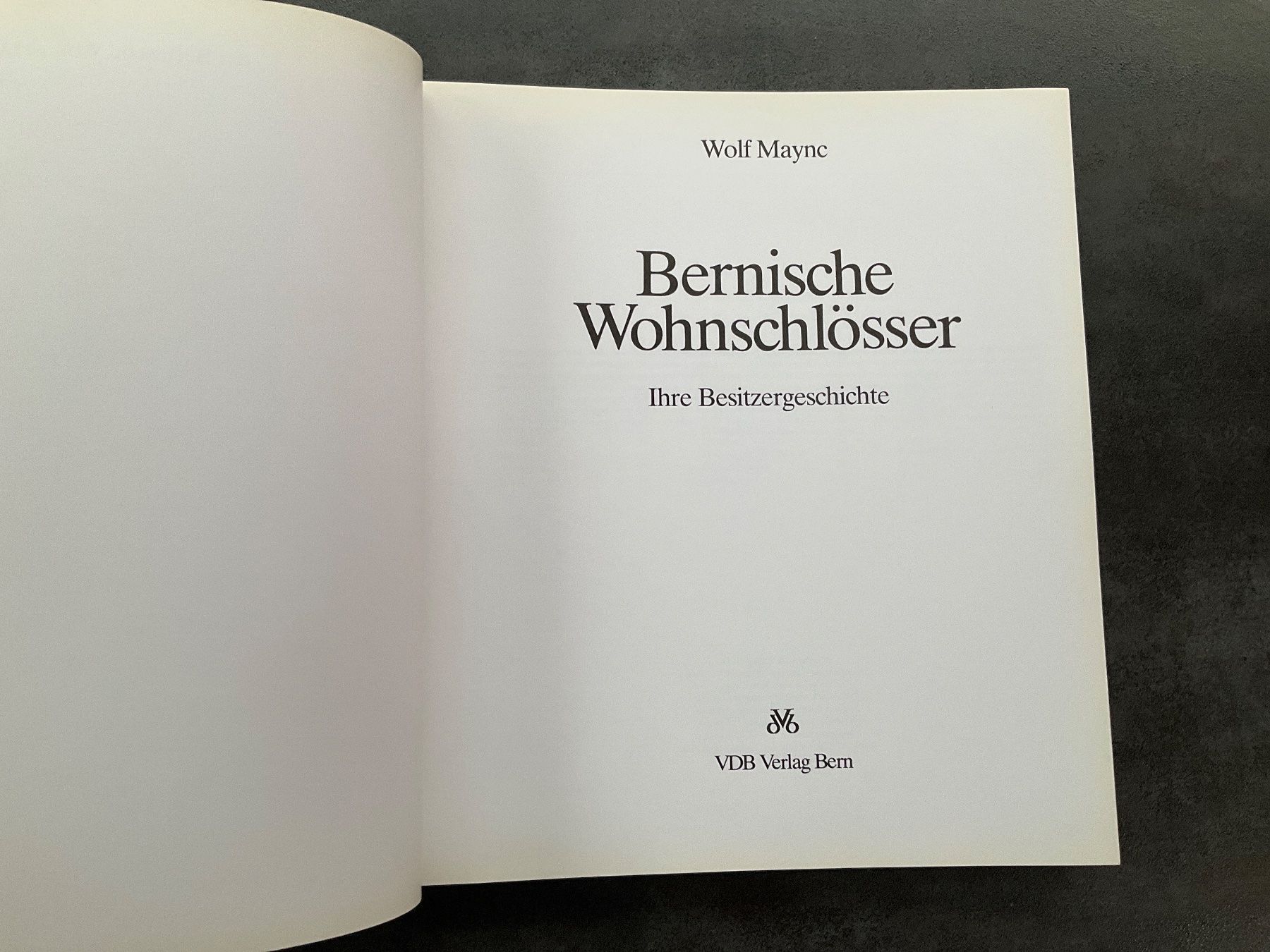 Libri: "Bernische Wohnesschlösser", Buch – Usato da Avenches venduto da Lactobacille 1