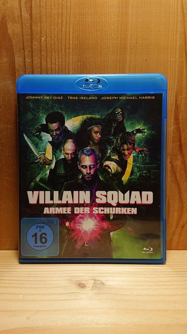 Tutti i DVDs: VILLAIN SQUAD Armee der Schurken Blu-Ray – Usato da Wilderswil venduto da Exebub