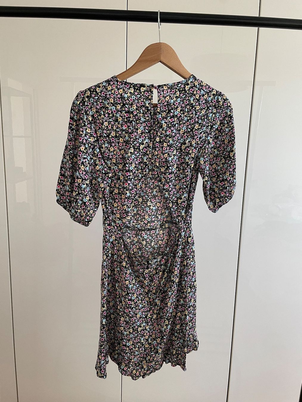 Na-kd Vestiti: Na-kd Kleid – Usato da Selzach venduto da iagiag98 1