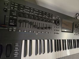 Bewährte workstation : YAMAHA MONTAG...fast ungebraucht !