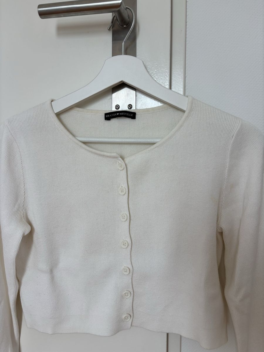 Brandy Melville Maglioni & Felpe: Cardigan von Brandy Melville – Nuovo (secondo la descrizione) da Müllheim Dorf venduto da Lavwy 2