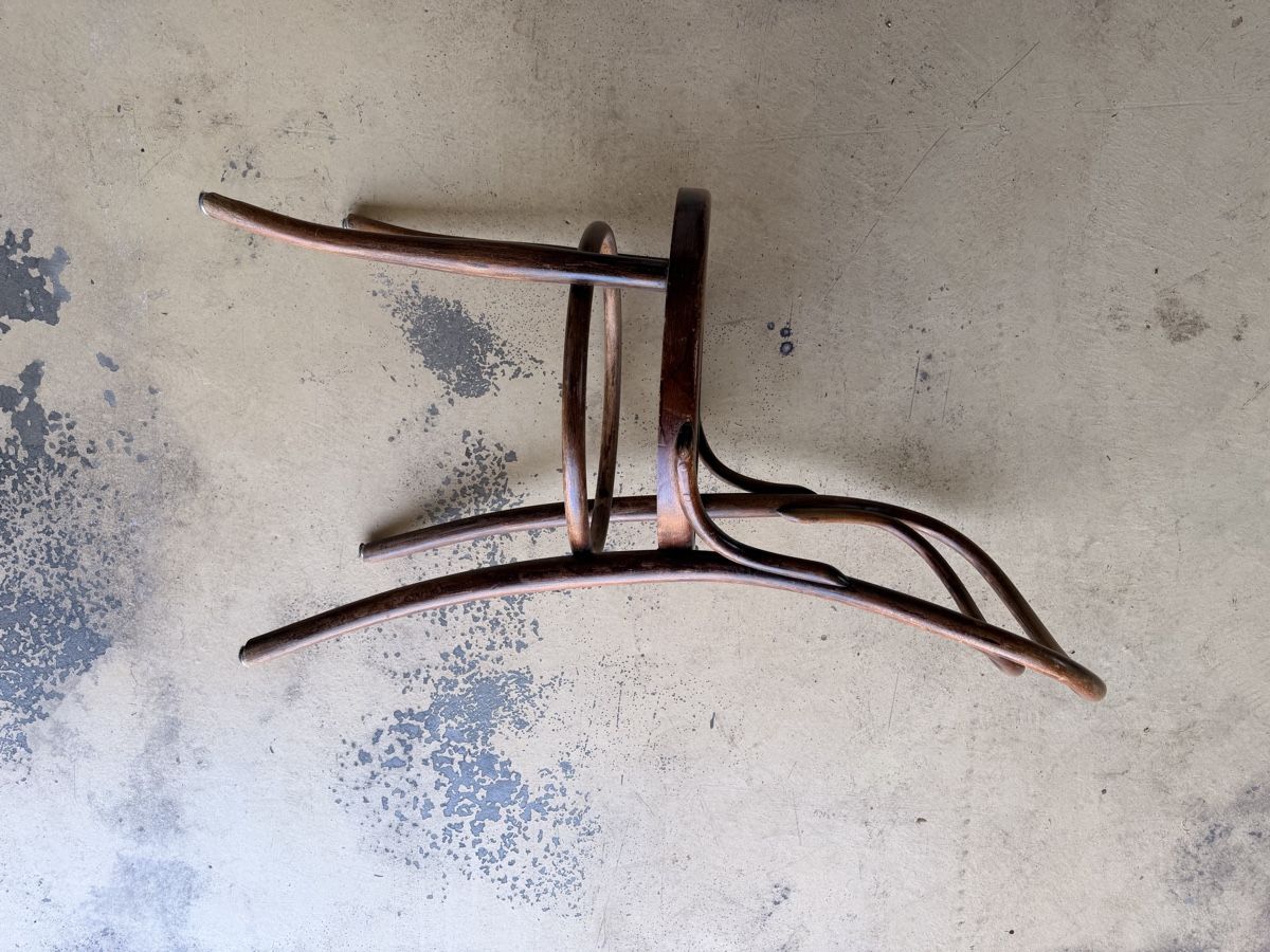 Chaises: Stuhl Holz dunkel – D'occasion à Staufen par Spirit-Brothers 4