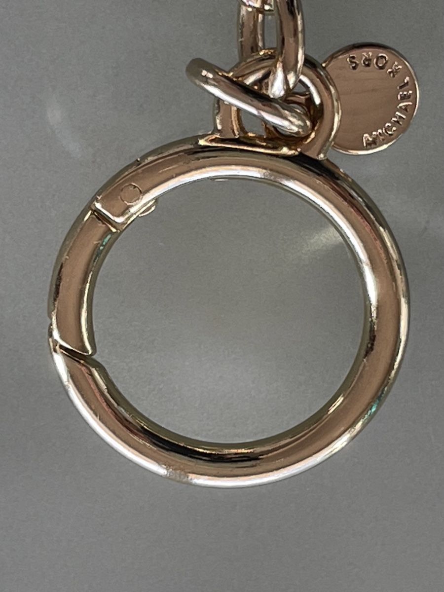 Michael Kors Portachiavi: Porte-clés LOVE Michael Kors noir clouté doré – Nuovo (secondo la descrizione) da Vuadens venduto da Nina11 2