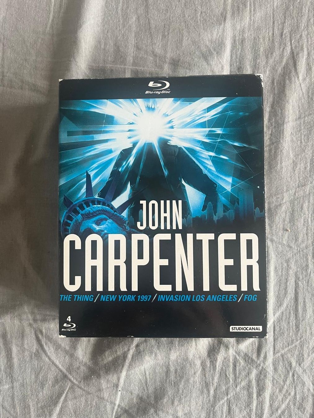 Tous les DVDs: Coffret Blu-ray John Carpenter 4 films – D'occasion à Lausanne par FreddiesJoint