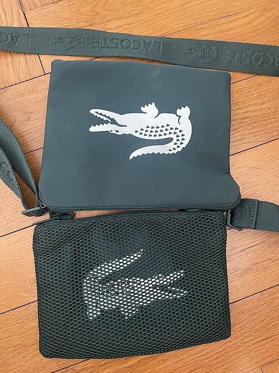 Lacoste Autres vêtements & accessoires: Sacoche double Lacoste – Neuf (Voir description) à Genève par Amita01 1