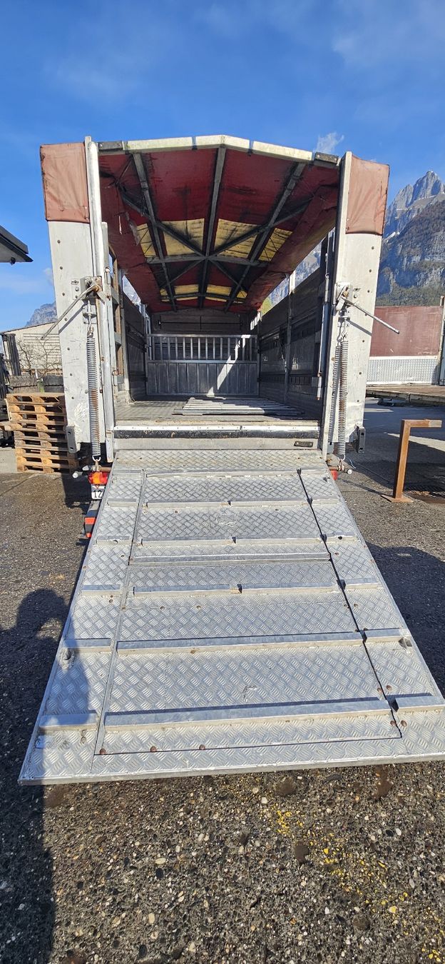 Contenitori edile: Viehaufbau 16.4m² – Usato da Flums venduto da Frosch850 5