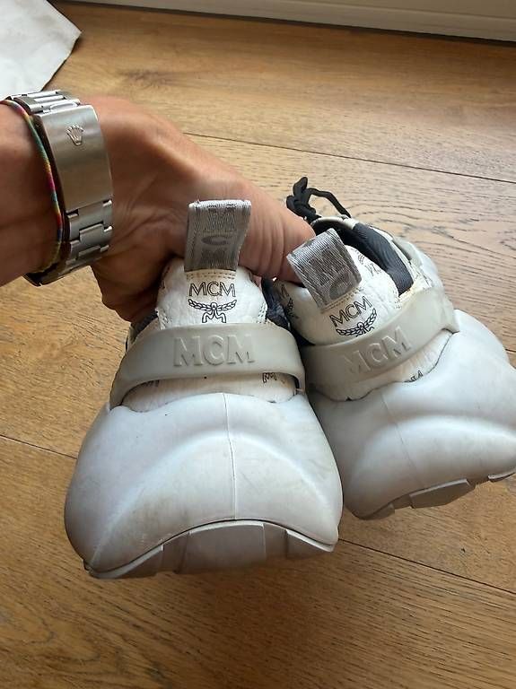 Scarpe da uomo: MCM ORIGINAL GR 43 – Usato da Schindellegi venduto da Poshanna 2