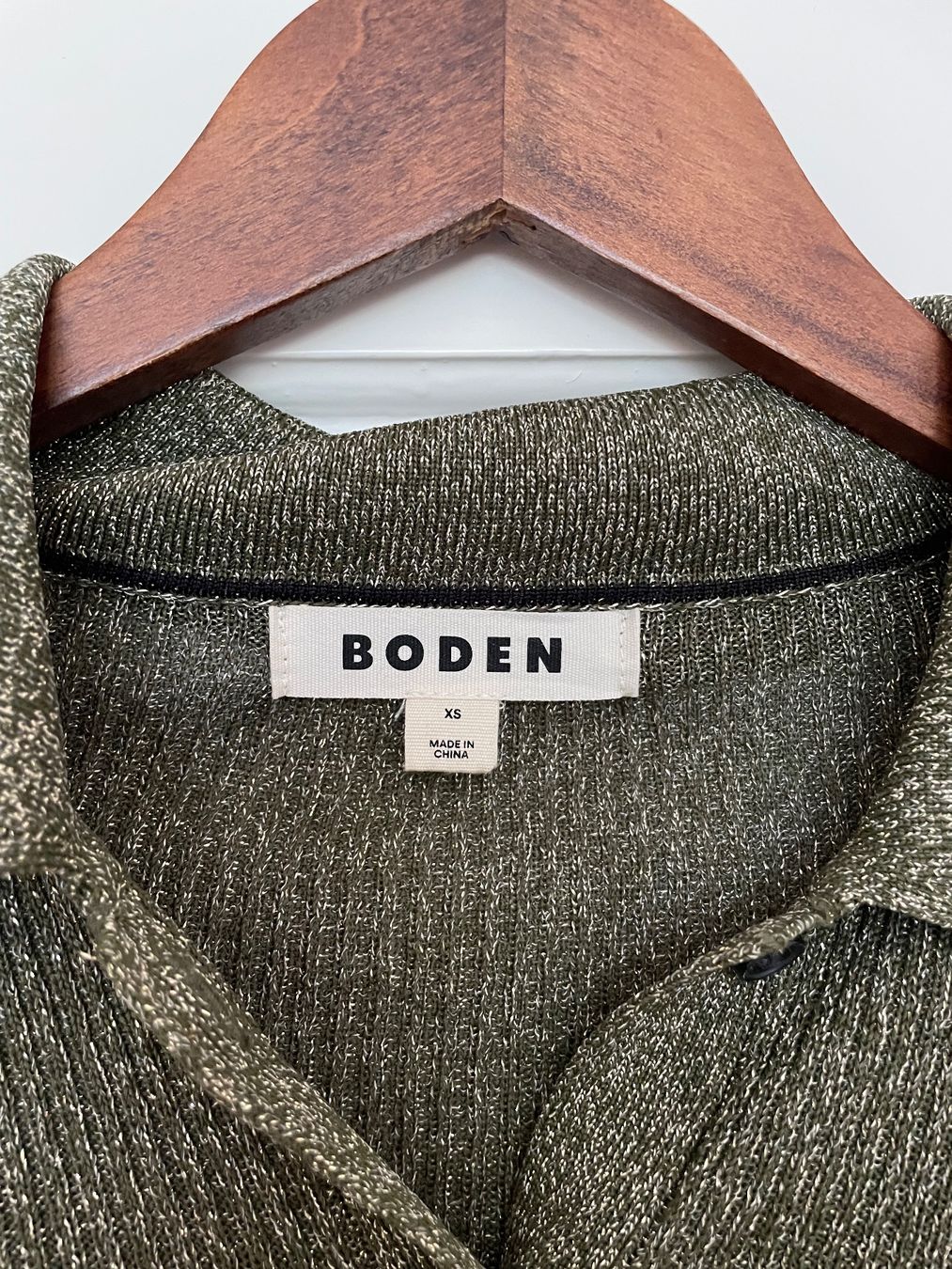 Top: Boden Oberteil Glitzer – Usato da Zürich venduto da hol_wwr2 2