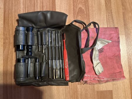 Schweizer Armee Putzzeug für Gewehr 
