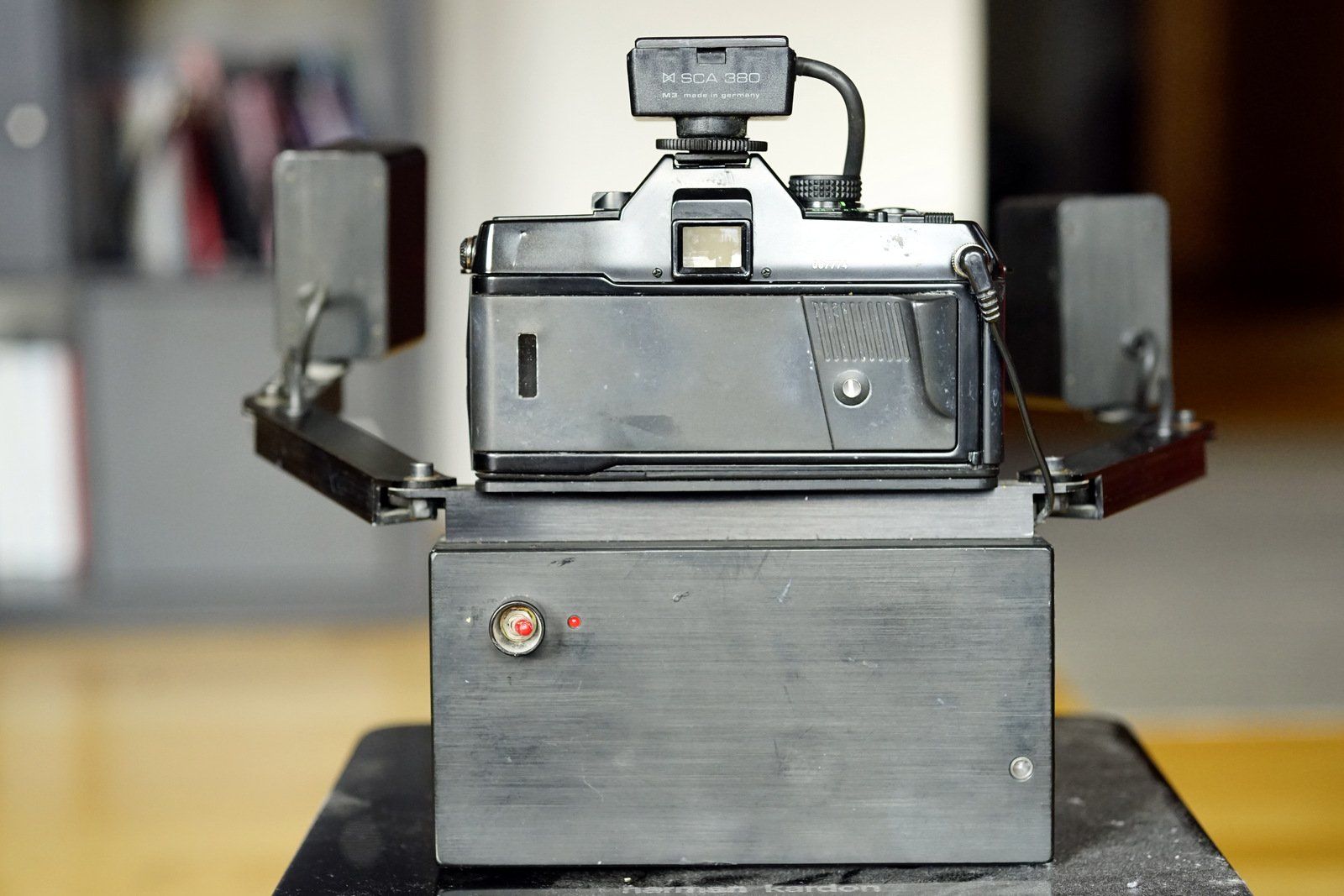 Contax Kamera: Contax 167MT mit Blitzanlage – Gebraucht aus Walenstadt von rob_mtf6 1