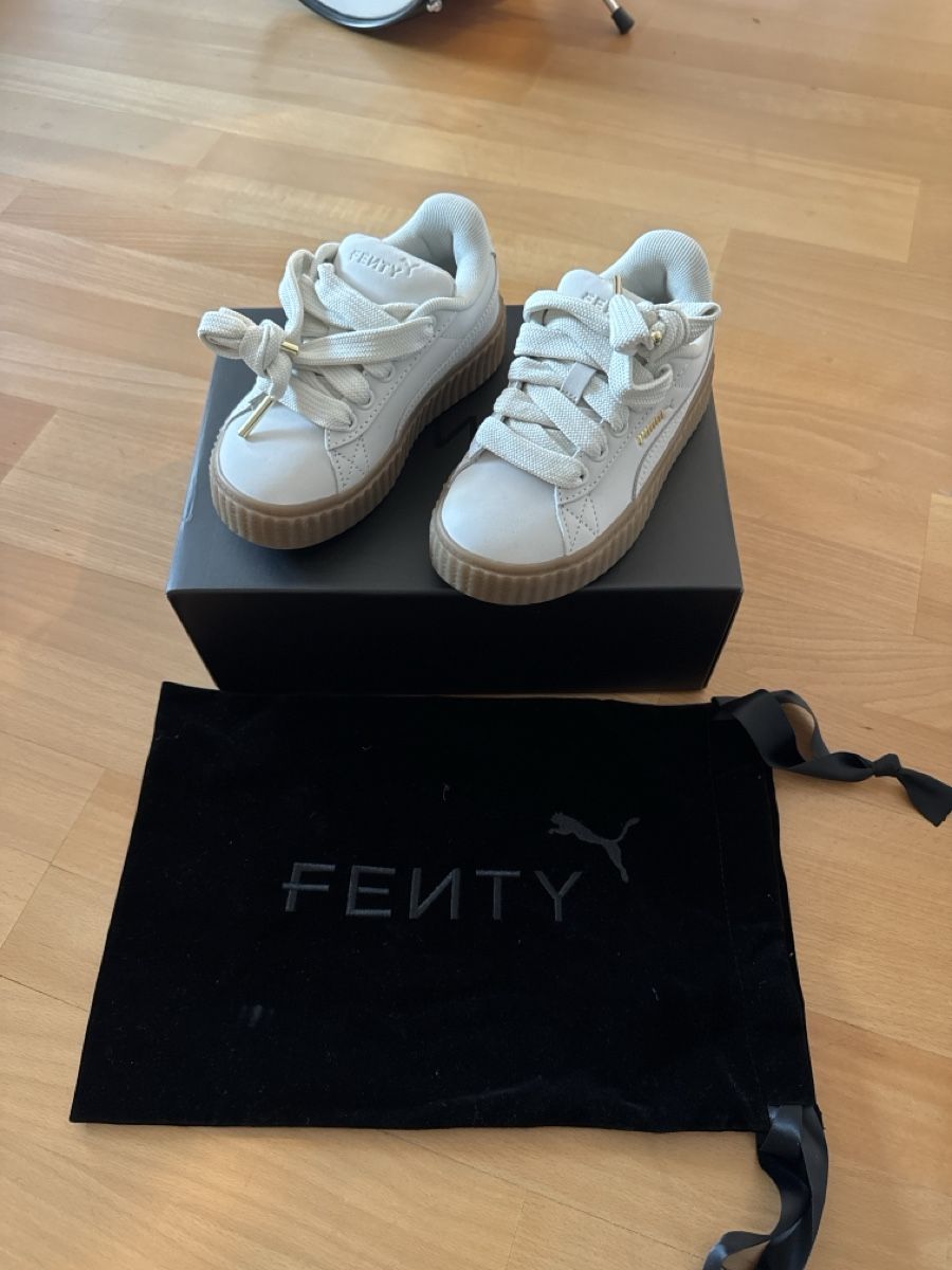 Puma Scarpe per ragazzi: Puma fenty sneakers – Nuovo e nell'imballaggio originale da Zürich venduto da _themutschget_