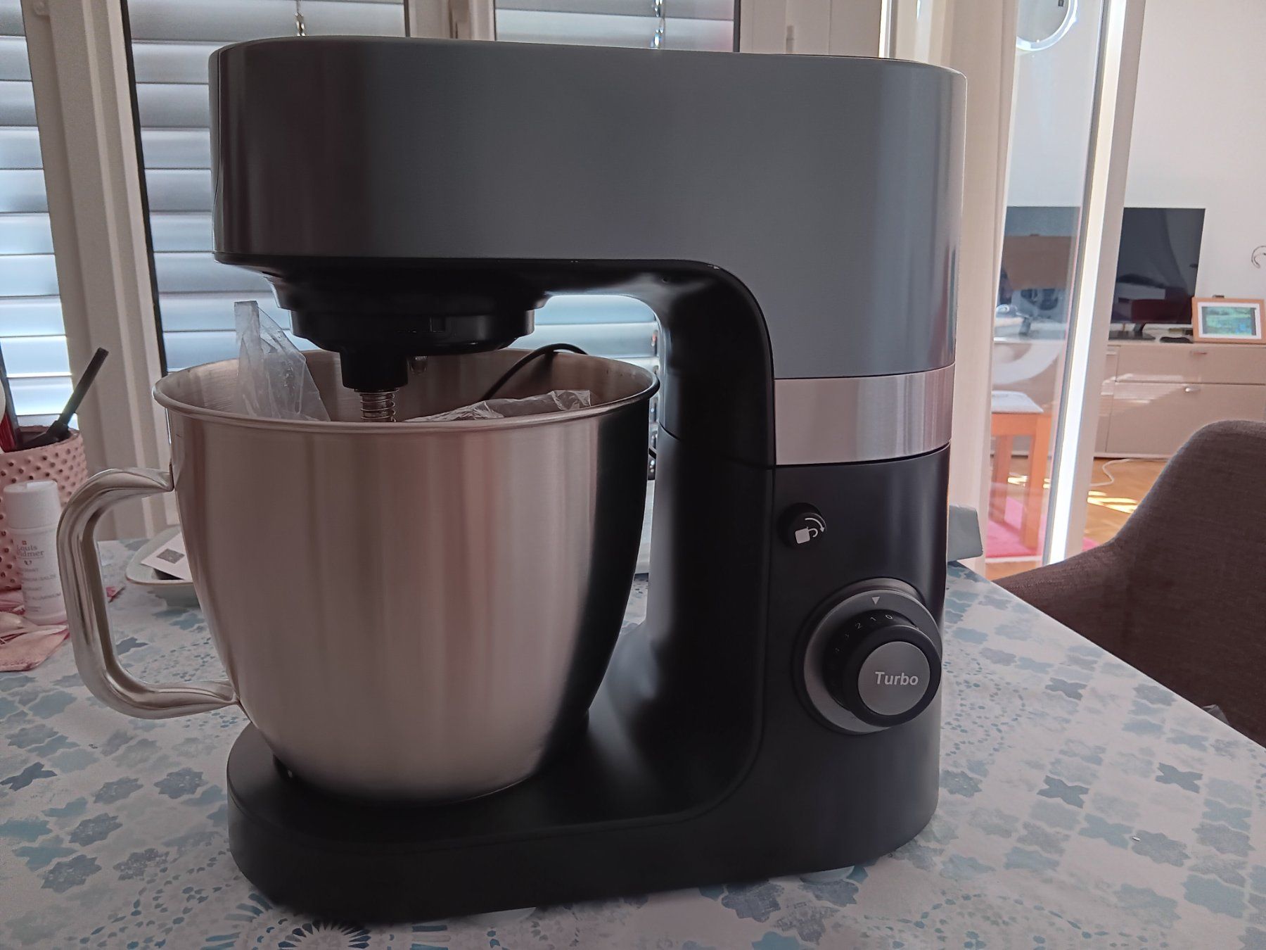 SilverCrest Elettrodomestici da cucina: SILVERCREST PROFI-KÜCHENMASCHINE SKMP 1300 D3 gebraucht. – Usato da Zürich venduto da chr_l98j