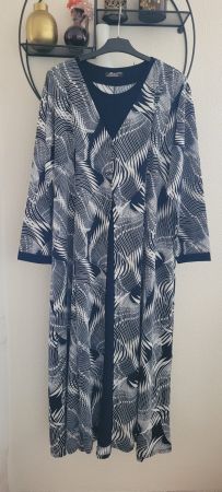 Élégante robe  Metex d'été longue imprimée taille 54/56