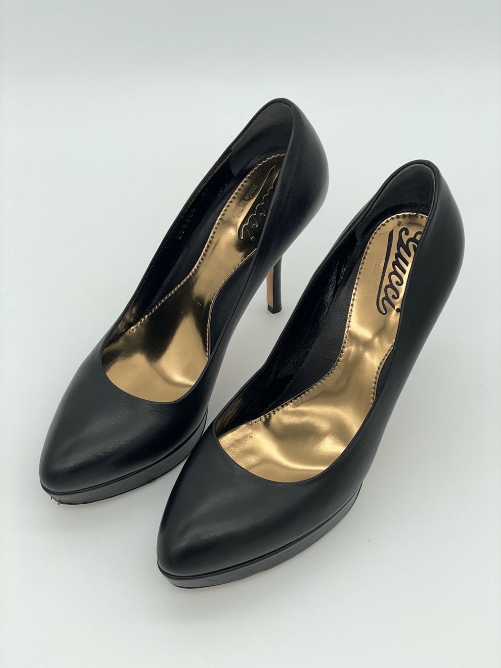 Gucci Scarpe da donna: Gucci Round-Toe Plateau Pump EU 36.5 Schwarz – Usato da Zürich venduto da shoe_shop 2