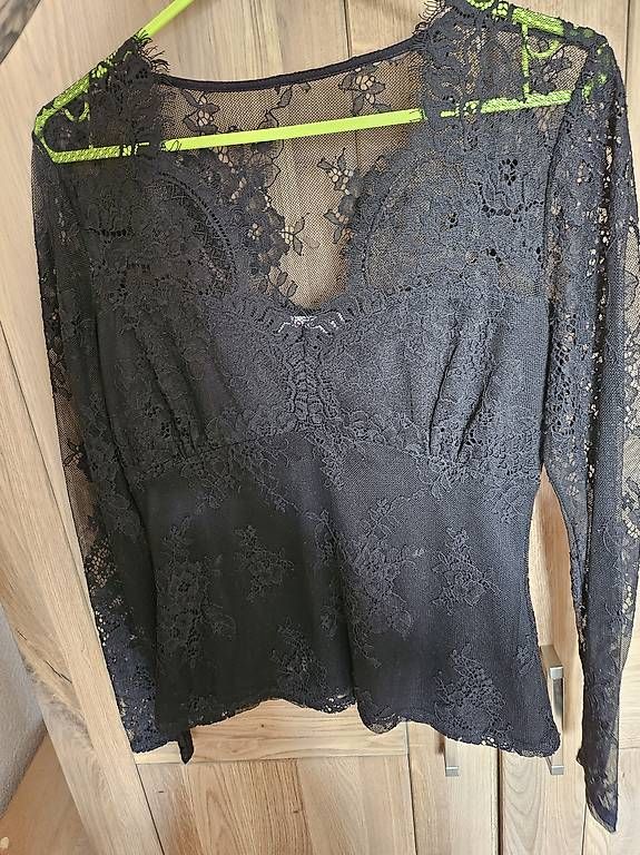 Camicette: Spitzenoberteil schwarz – Usato da Glattpark(Opfikon) venduto da Elenas22 1