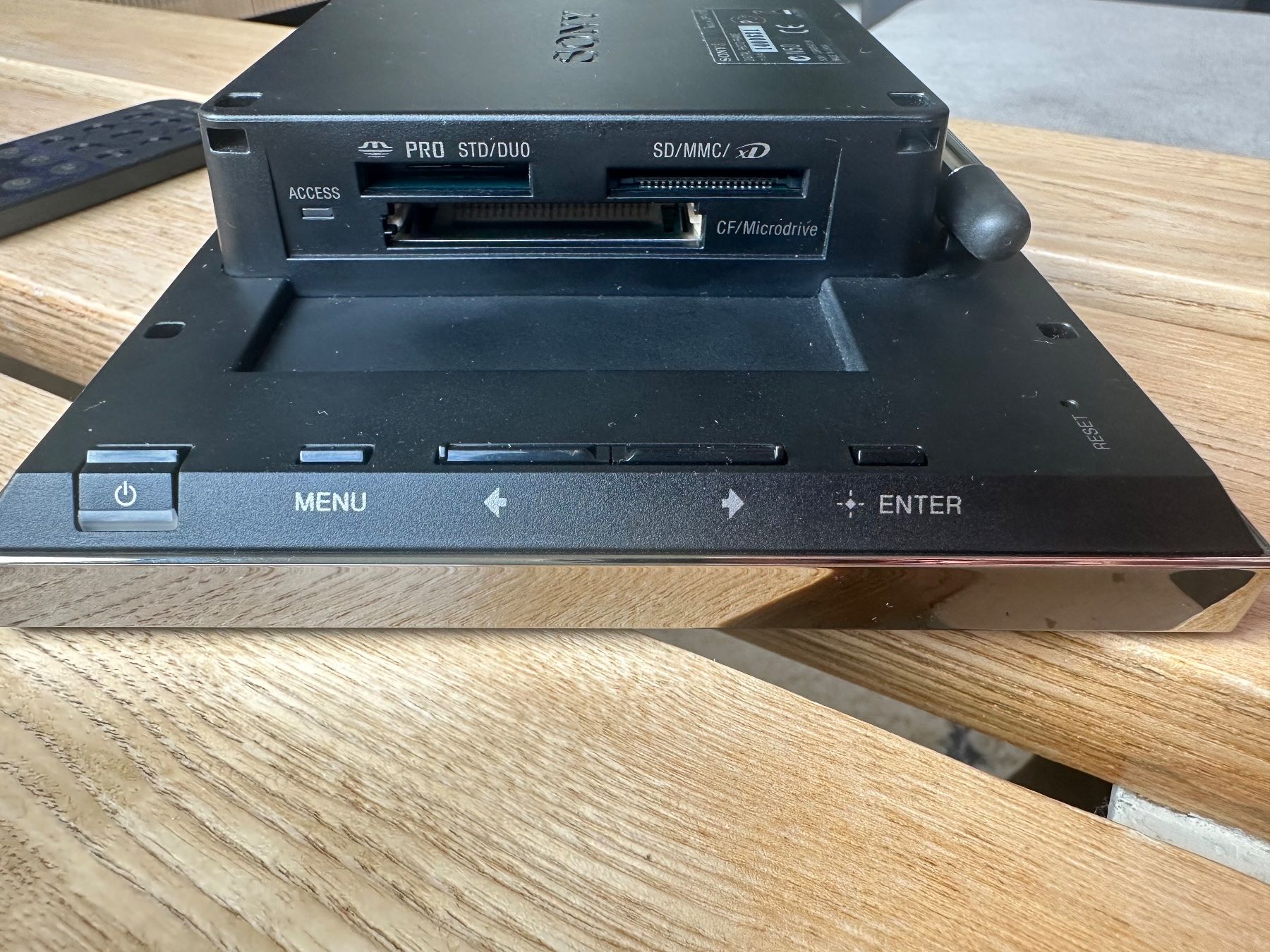 Bilderrahmen: Digitaler Bilderrahmen - Sony - Frame - 7 Zoll – Gebraucht aus Zürich von Robinejoya 6
