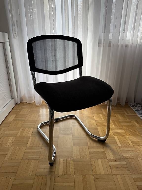 Stühle: 4 Freischwinger Besucherstühle – Gebraucht aus Gossau SG von cuk_fyc6 2