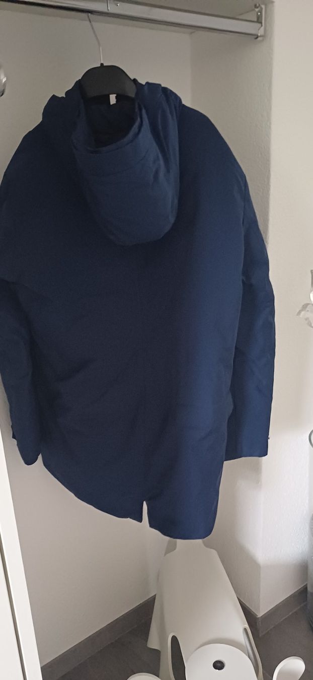 Bogner Mäntel: Winterparka dunkelblau mit Kapuze – Gebraucht aus Grüt (Gossau ZH) von gabygo4 2