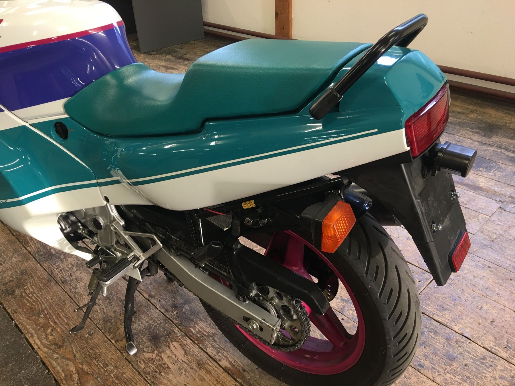 Honda Strada: Honda CBR 600F, 1992,Veteran geprüft – Usato da Andelfingen venduto da werkstatt01 3