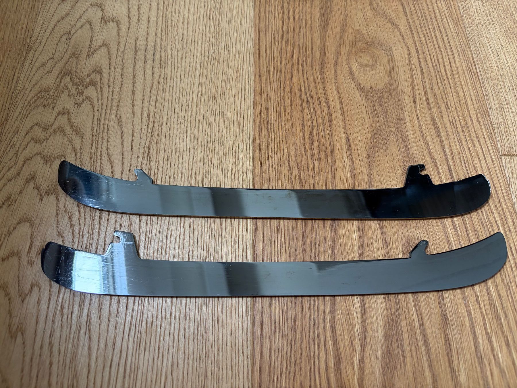 Pattini da ghiaccio: STEP Blacksteel Kufen / Eisen, Länge 271 – Usato da Unterengstringen venduto da amberwood 1