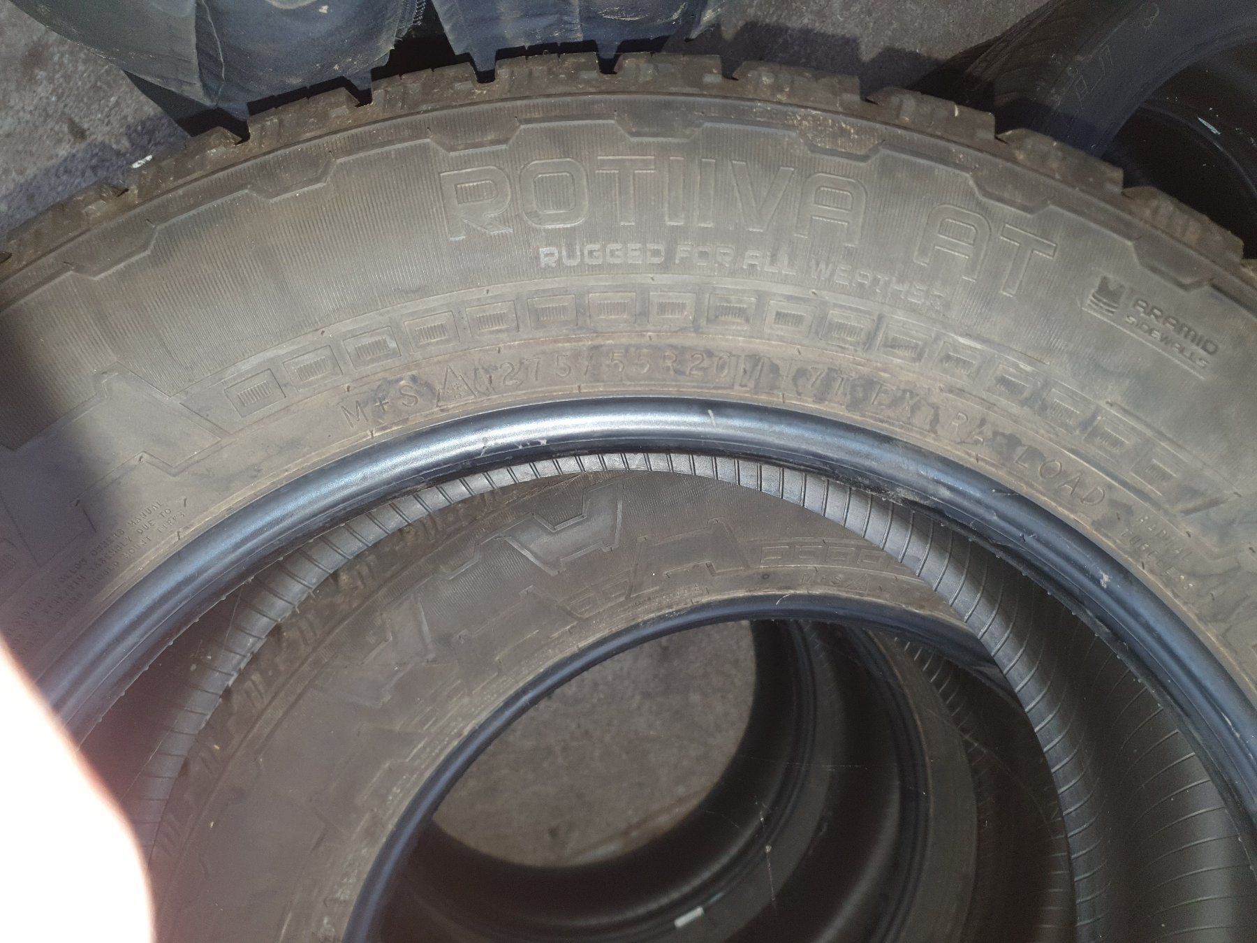 Nokian Pneus & Kompletträder: Nokian 275/55R20 Winterpneu – Gebraucht aus Ruswil von Waldhaus1 4