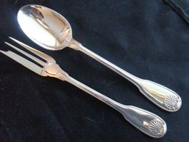 * COUVERTS A SERVIRE CHRISTOFLE COQUILLE ORIGINAL COMME NEUF