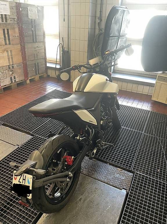 Route: Malaguti Drakon 125 – D'occasion à Zürich par jer_czq8 1