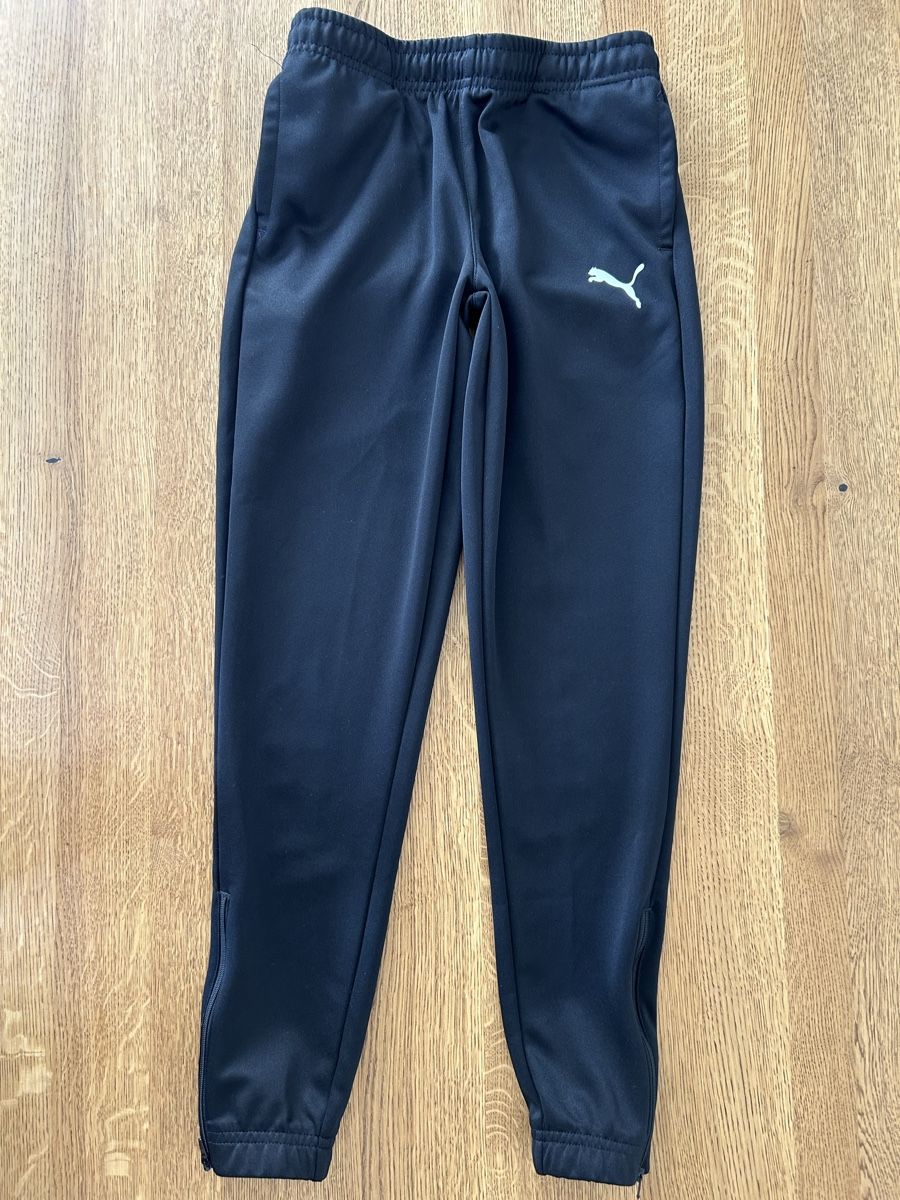 Puma Pantaloni: 140 - PUMA Trainerhose – Usato da Neftenbach venduto da joell01