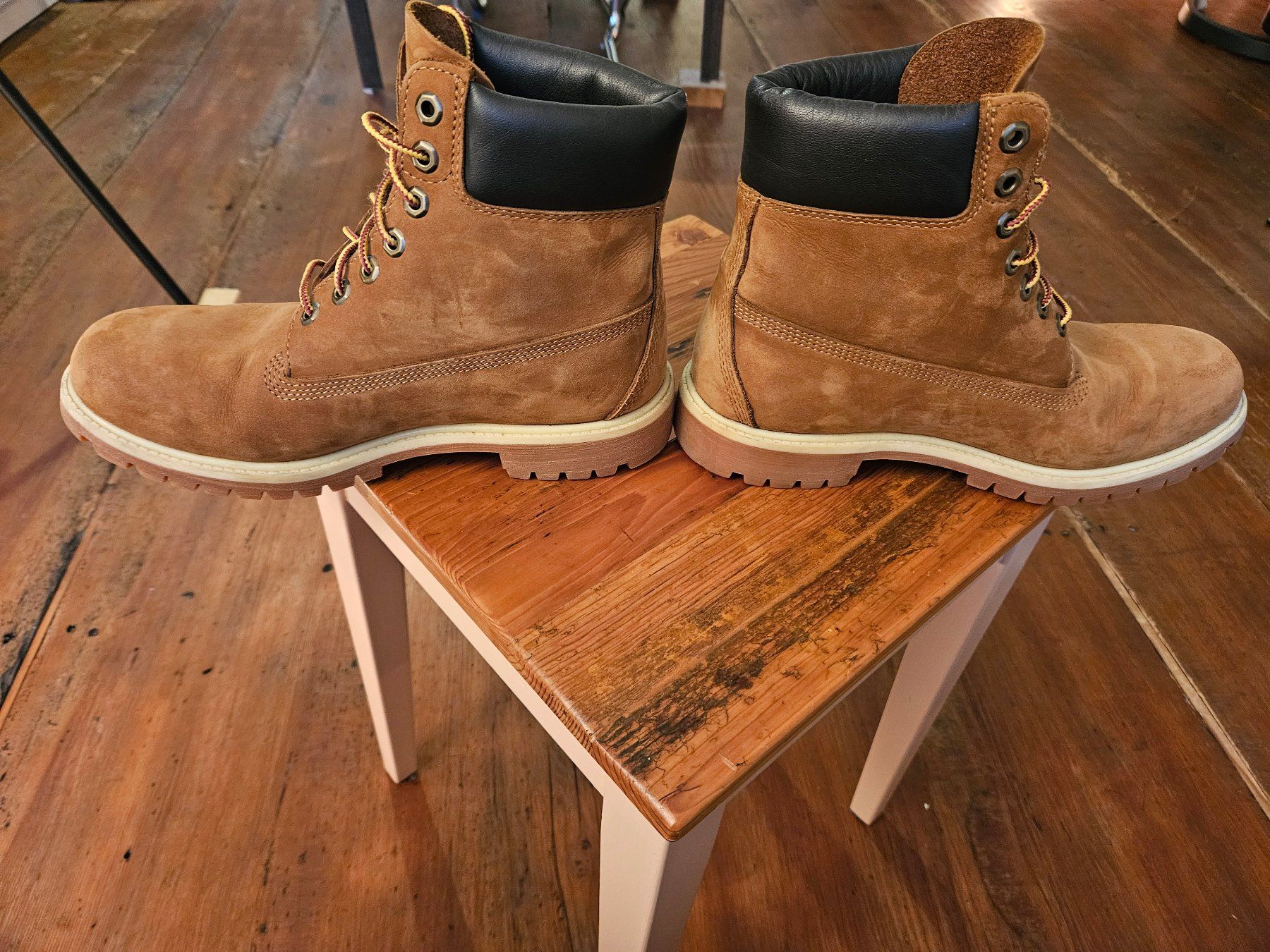 Timberland Scarpe da uomo: Timberland 6-Inch Boots Gr43 – Usato da Zürich venduto da Teppich. 1