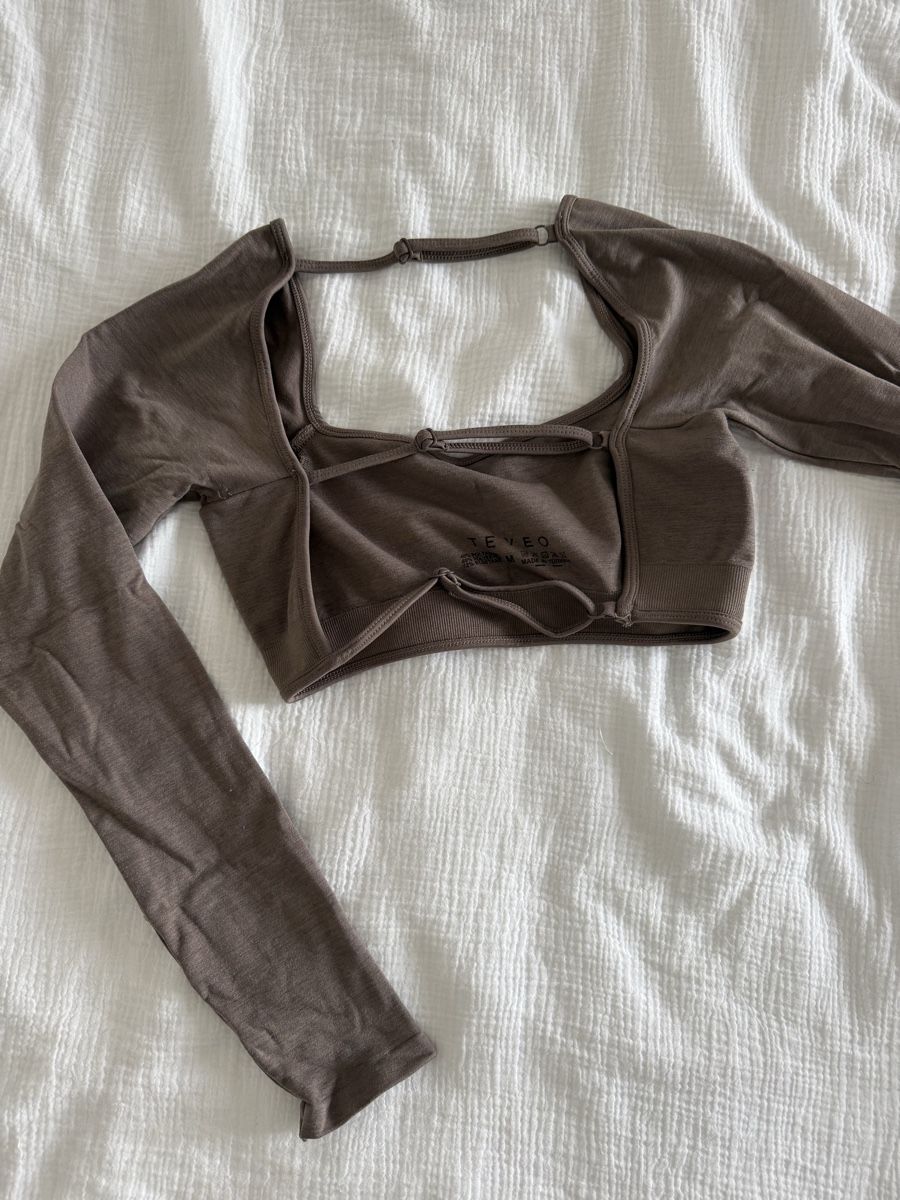 Tops: teveo oberteil braun – Gebraucht aus Altikon von borchardt.sara 1