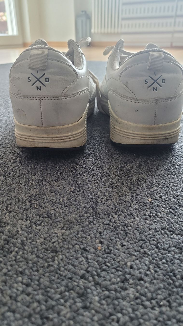 Scarpe da uomo: Herren-Sneakers Marke INSIDE, Gr.42 – Usato da Schöfflisdorf venduto da CrRG21 4
