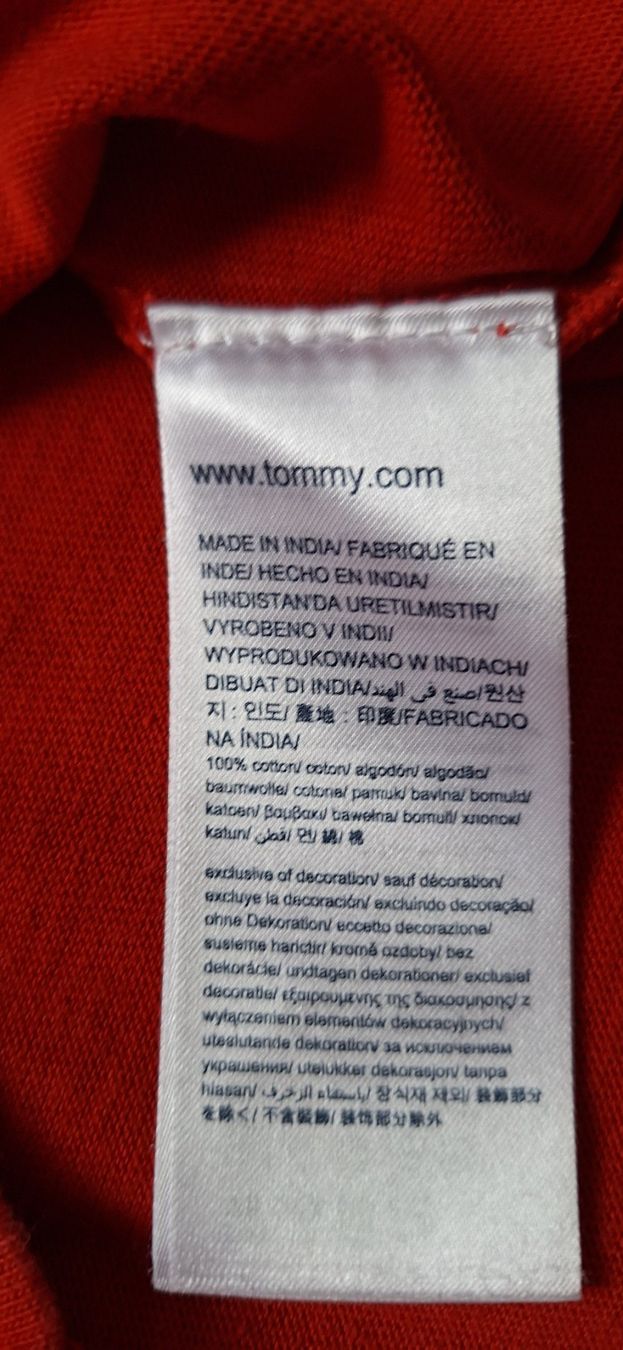 Tommy Hilfiger T-shirt: Tommy Jeans, t-shirt – Nuovo e nell'imballaggio originale da Lussery-Villars venduto da pousinete02 2
