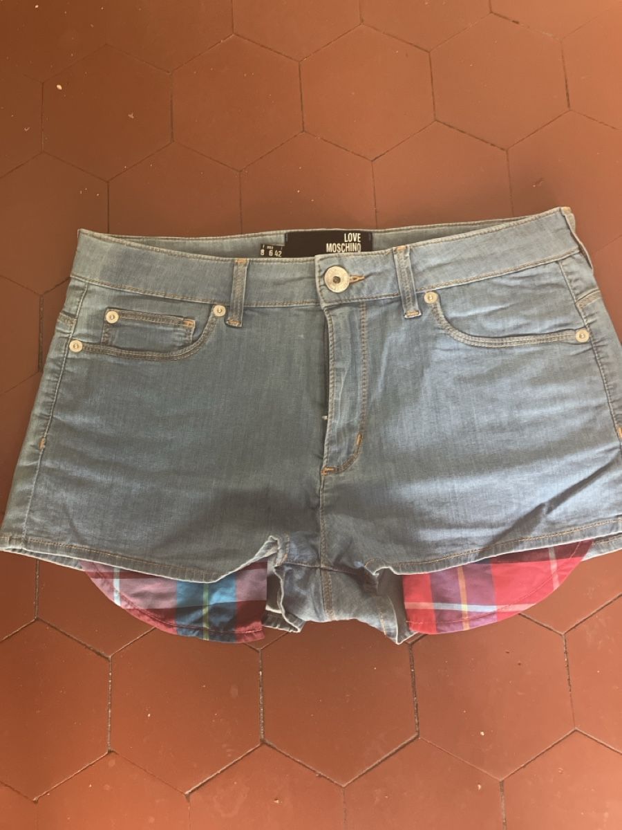 Moschino Jeans: Love Moschino Shorts Gr 36 – Usato da Zürich venduto da Dsire